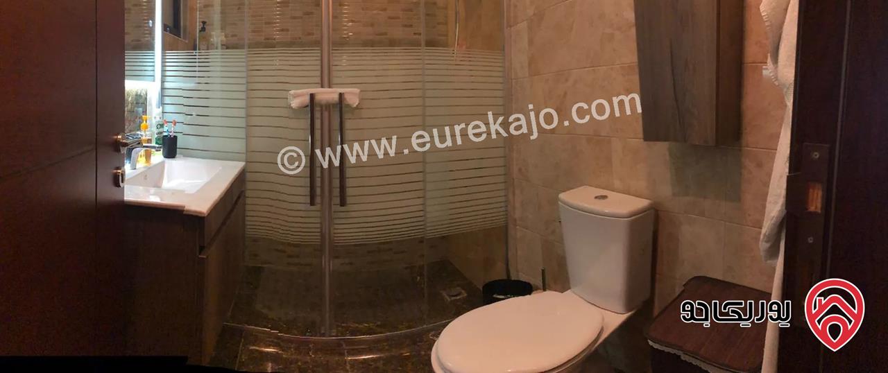 شقة فاخرة مفروشة مساحة 200م طابق ثالث للبيع في عمان - ام اذينة الغربي