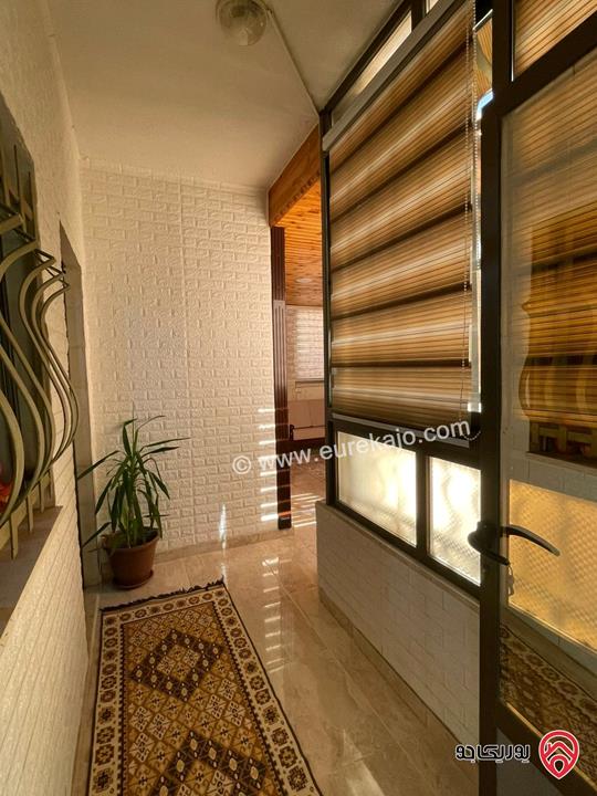 شقة أرضية مساحة 109م داخلي و 50م خارجي للبيع في عمان - الياسمين 