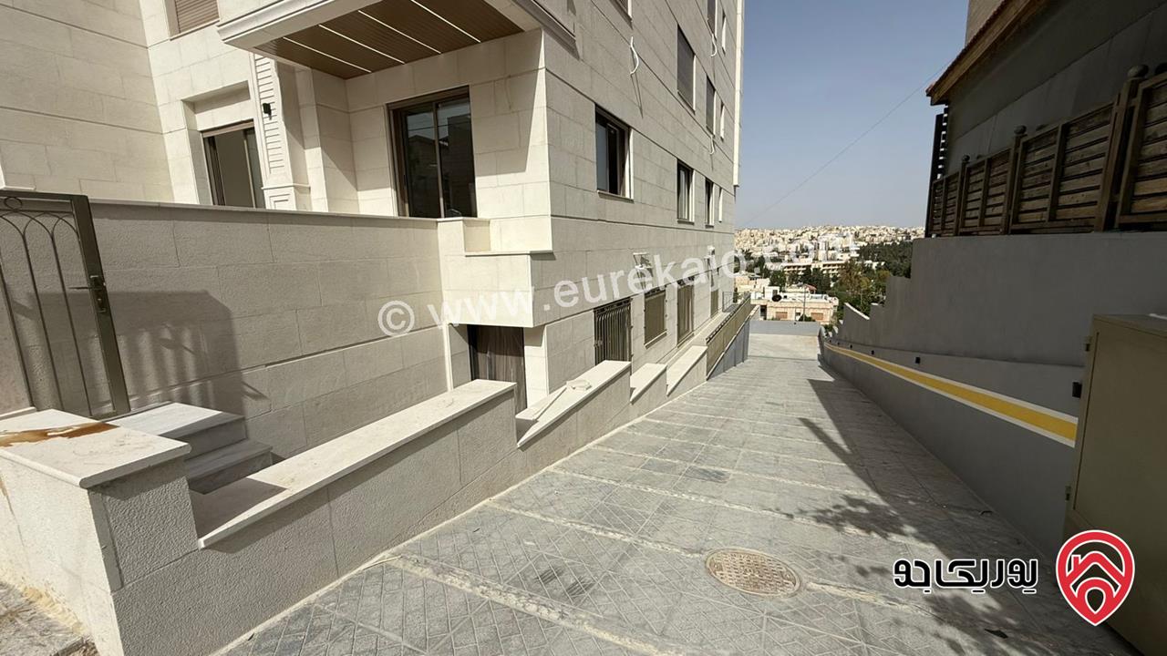شقق سكنية مساحة 205م - 210م بمواصفات فاخرة للبيع في عمان - ضاحية الرشيد موقع مميز مرتفع و مطل 
