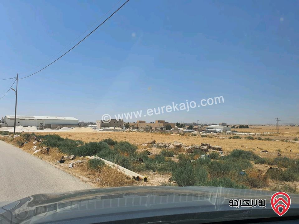 ارض صناعي للبيع في عمان- الجيزه خلف بلديه الجيزه حوض الحجره مساحة 380م