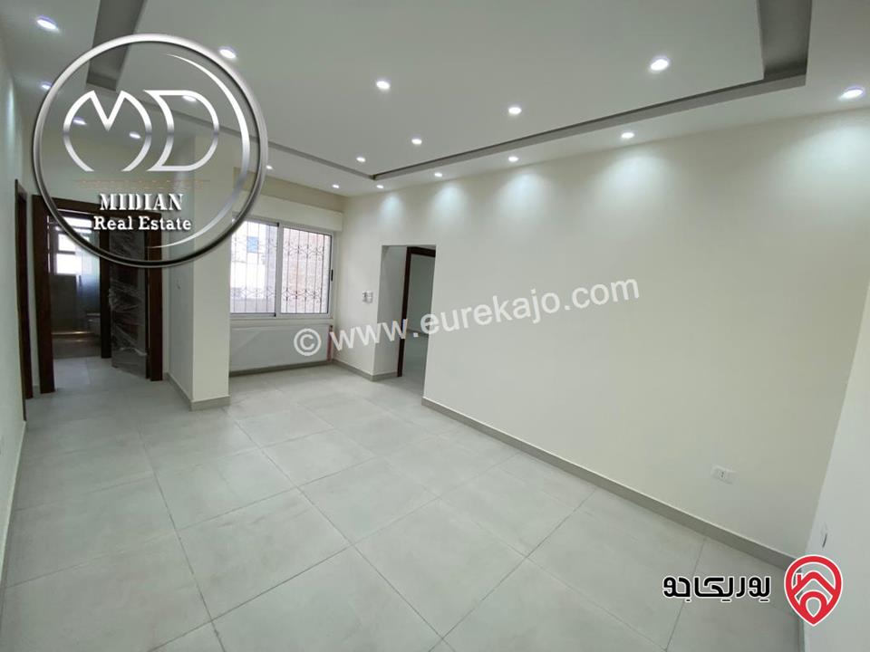 شقق فارغة للايجار في عمان - الرابية مساحات 180م تشطيبات و ديكورات عصرية فاخرة اطلالة جميلة بسعر مميز