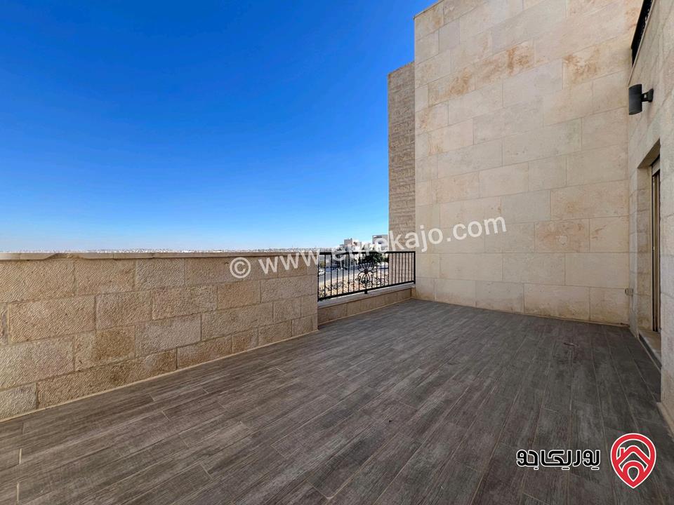 فيلا فاخرة مساحة 550م على ارض 1 دونم للبيع في عمان - عبدون اطلالة خلابة 