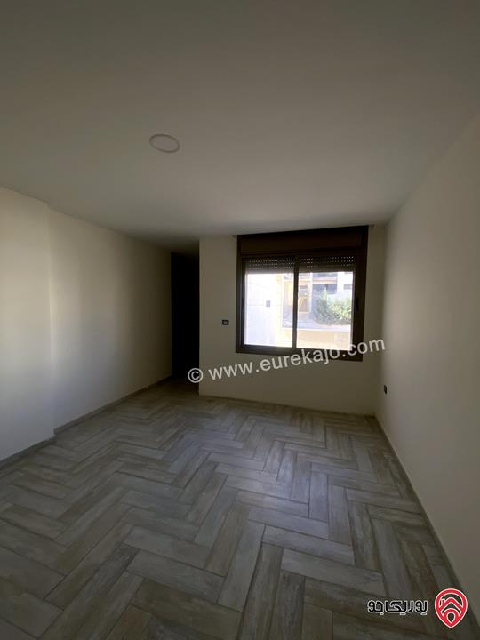 شقة ارضية مساحة 330م داخلي + حديقة 250م وكراج مستقل للبيع في عمان - دابوق