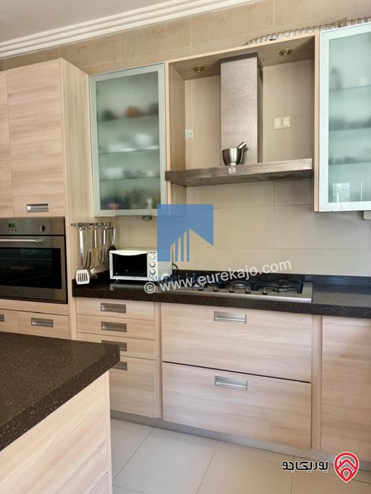 فيلا فاخرة مساحة 750م على ارض 500م للبيع في عمان - دابوق تشطيب سوبر ديلوكس