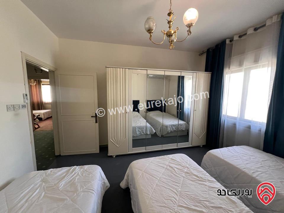 شقة مفروشة مميزة طابق ثالث مساحة 190م للايجار في عمان - الجاردنز