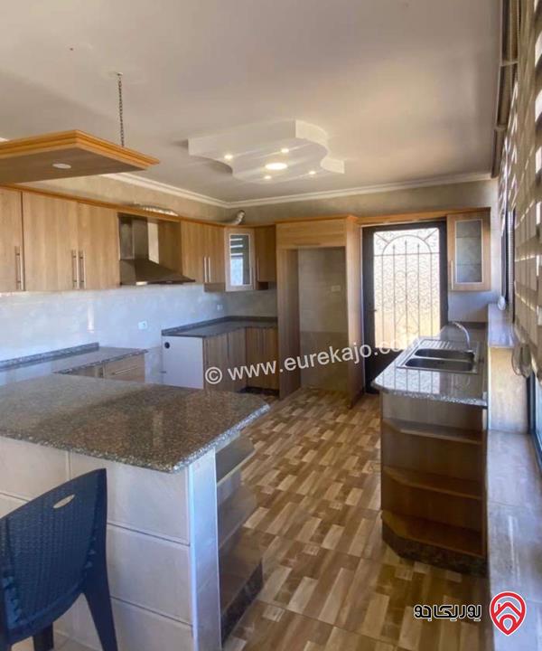 روف مساحة 120م للايجار في عمان - عرقوب خلدا 