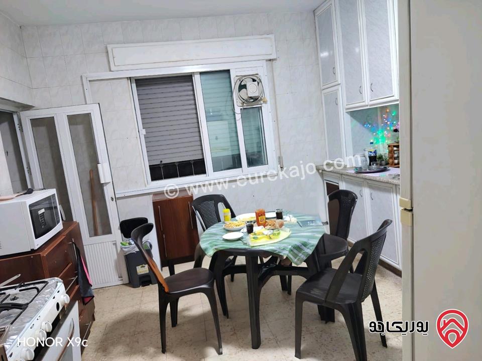 شقة مفروشة طابق ثالث مساحة 143م للبيع في عمان - ضاحية الامير حسن 