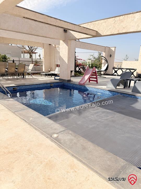 مزرعة مساحة الأرض 904م والبناء 80م للبيع بمنطقة الرشايدة/ جرش بإطلالة خلابة خلف جامعة جرش الأهلية 