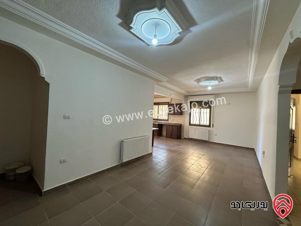 شقة مميزة مساحة 190م طابق أول في للبيع في عمان - ضاحية الرشيد