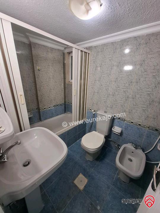 شقة فارغة طابق ثاني مساحة 140م للإيجار في عمان - الجاردنز 