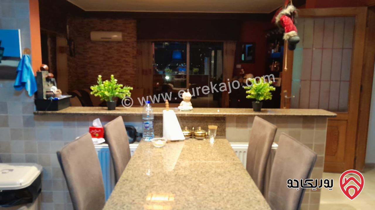 شقة طابق ثاني 190م للبيع في عمان - الكرسي