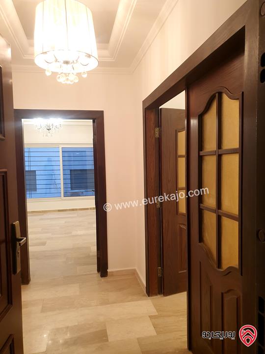 شقة مساحة 190 متر طابق أول للبيع مميزة في عمان - ارقى مناطق الرابية 