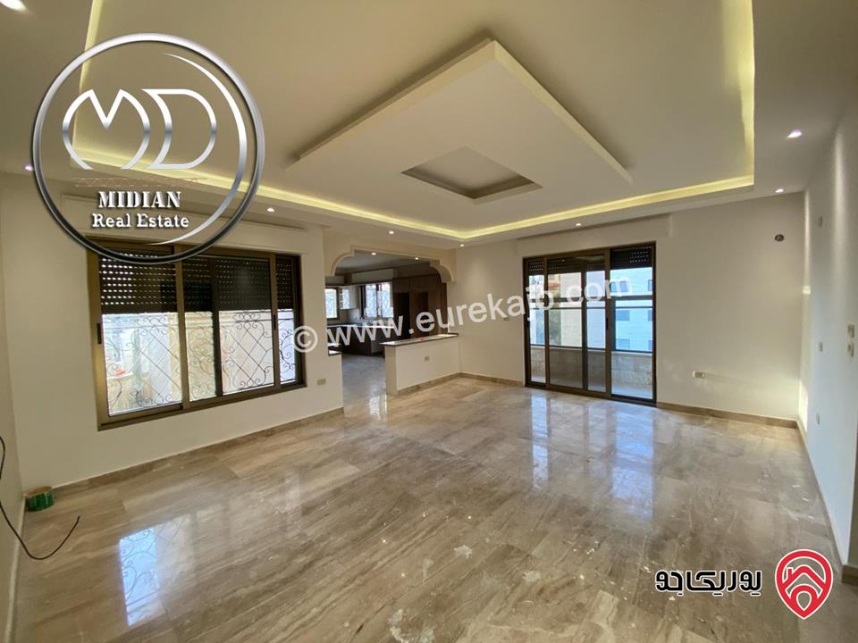 شقق طابقية فارغة للايجار في عمان - خلدا مساحات 300م 4 نوم تشطيبات ديكورات فاخرة اطلالة رائعة