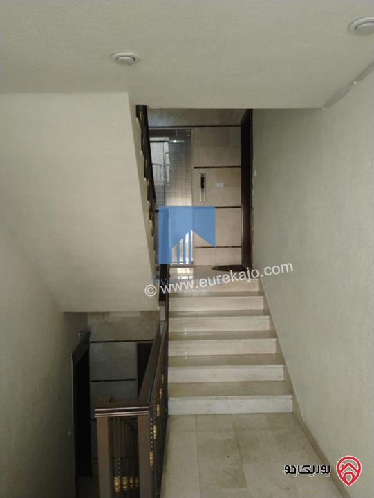 شقة فاخرة للبيع في عمان - خلدا العوجانية - قرب الهمشري طابق اول 200م تشطيب سوبر ديلوكس لم تسكن