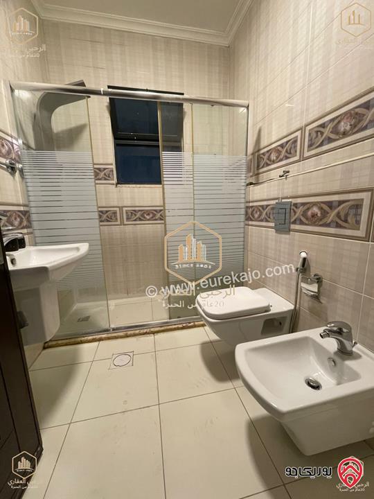 شقة سوبر ديلوكس طابق ارضي معلق مساحة 190م للايجار في عمان - أم السماق 