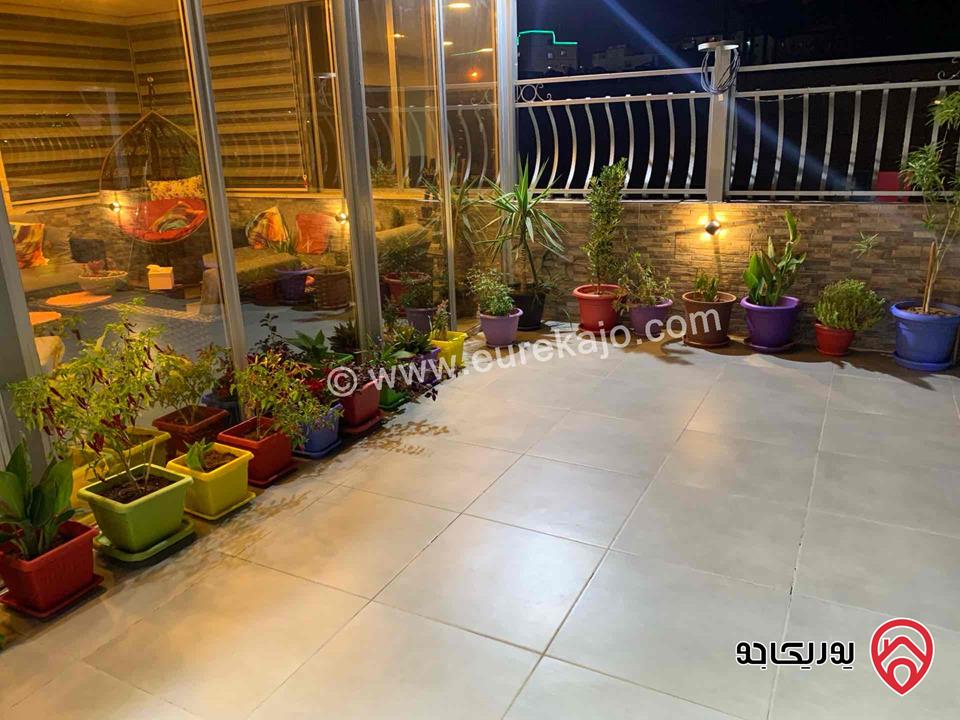 شقة طابق ثالث مساحة 150م مع روف 150م للبيع في عمان - طبربور 