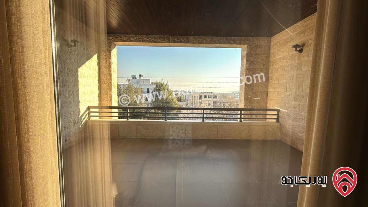 فيلا فاخرة مساحة 560م على ارض 500م للايجار في عمان - دابوق من المالك مباشرة