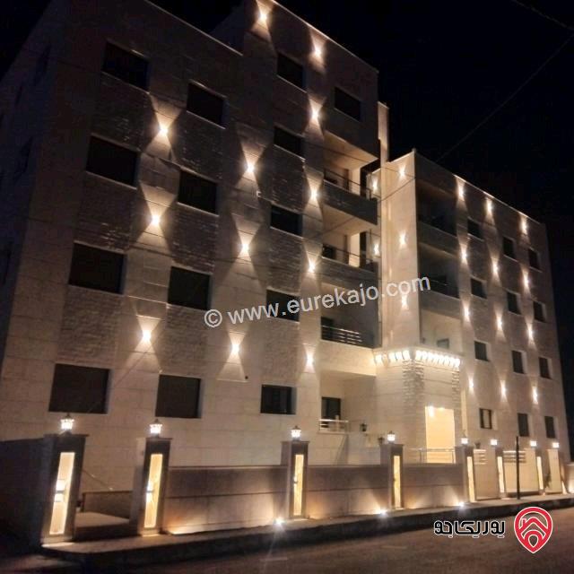 شقة مساحة 100م أرضية للايجار للطلبة مفروشة جزئي او كامل في اربد