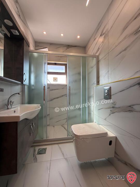 شقق بمساحة 175م للبيع في عمان - أجمل مناطق الجبيهة / حي المنصور 