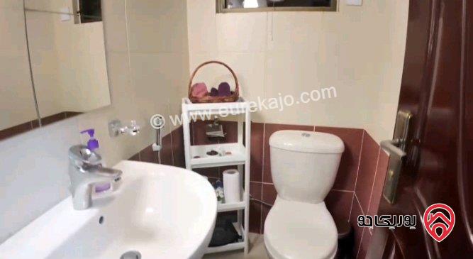 شقة طابق أول مساحة 164م للبيع في عمان - البنيات