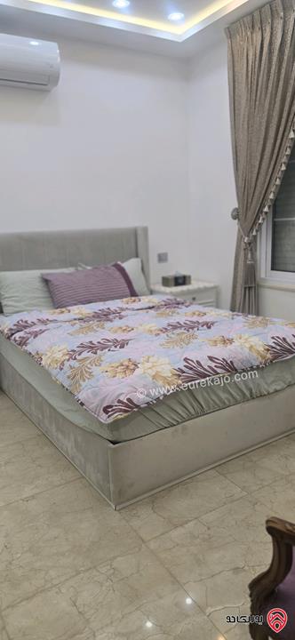 فيلا متلاصقة مساحة 750م على أرض 525م للبيع في عمان - الرابية