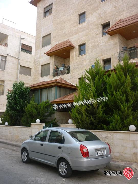 عمارة سكنية عشر شقق على أرض 379م للبيع في عمان - ضاحية الرشيد شارع الجامعة من المالك