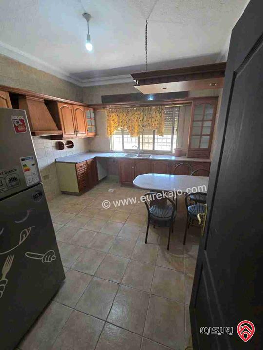 شقة مطلة طابق ثالث مساحة 187م للبيع في عمان - الجاردنز خلف جبري قرب الحديقة الألفية