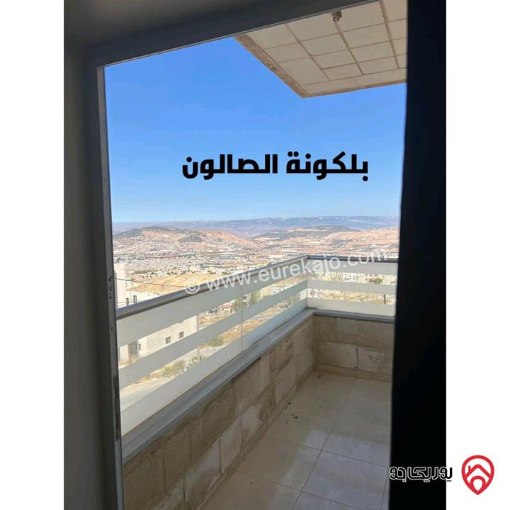 شقة أرضية مساحة 150م داخلي و 25م خارجي للبيع في عمان - ابو نصير مطلة على شارع الأردن 
