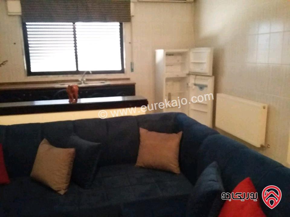 عمارة على أرض 750م للبيع في عمان - الجبيهة