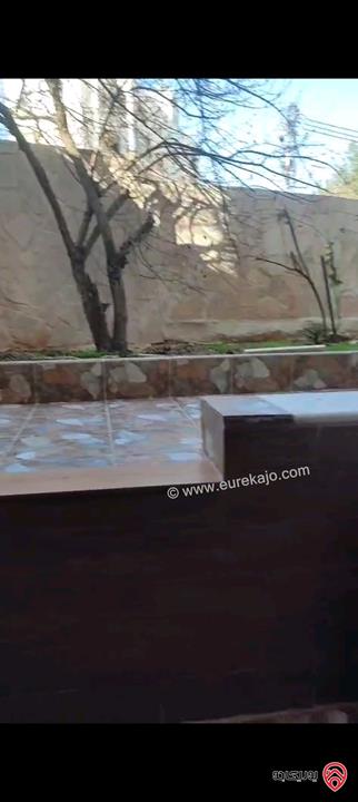 شقة ارضية مساحة 250م للبيع في عمان - جبل اللويبدة