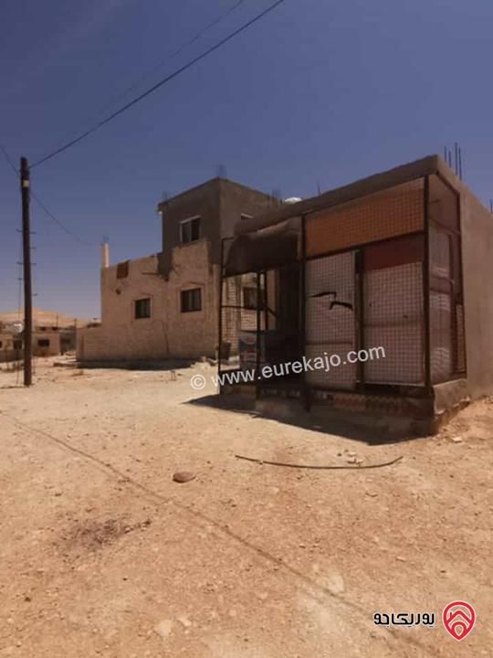 بيت مستقل مساحة 200م على أرض 662م للبيع في الزرقاء - الهاشمية