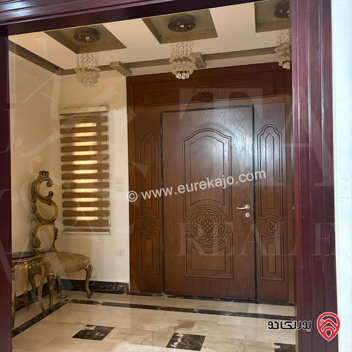 فيلا فاخرة مساحة 840م على ارض 511م للبيع في عمان - الجبيهة