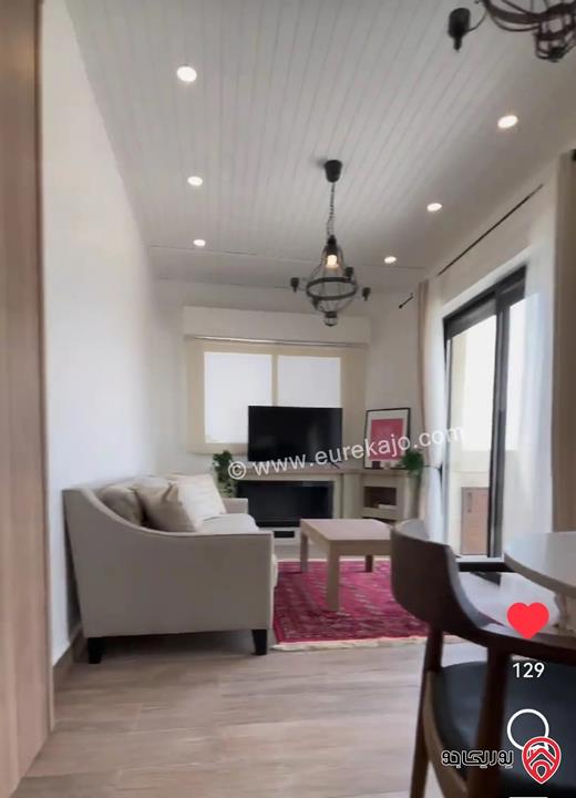 رووف فاخر مفروش مساحة 100م للايجار في عمان - ام السماق 