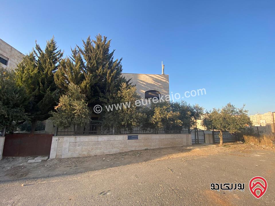 بيت يصلح للسكن أو للاستثمار (#روضة أو #حضانة) على أرض 800م للبيع في عمان - تلاع العلي