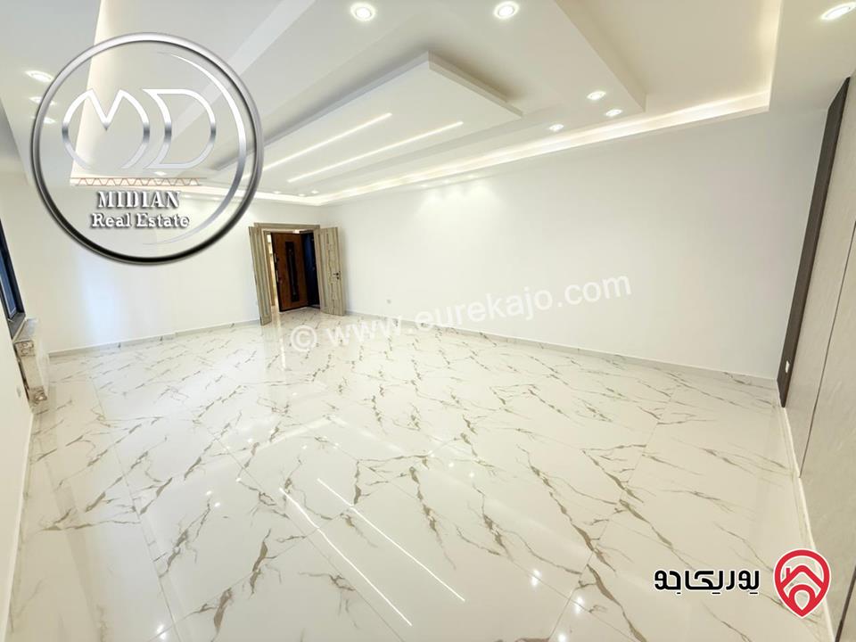 شقق جديدة للبيع في عمان - خلدا مساحات 220م تشطيبات و ديكورات فاخرة اطلالة جميلة امكانية الأقساط