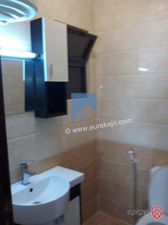 شقة مميزة للبيع في عمان - خلدا قرب الموفنبيك وخلف مطعم ورد طابق اول 100م بسعر مغري