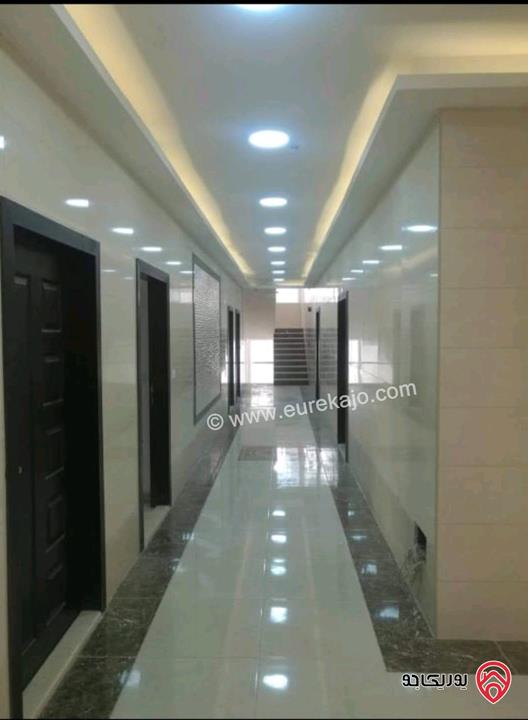 مكتب مفروش مساحة 47م للبيع بالاقساط في عمان - خلدا شارع الجاردنز بالقرب من اشارة العساف وبالقرب من المستشفى السعودي 