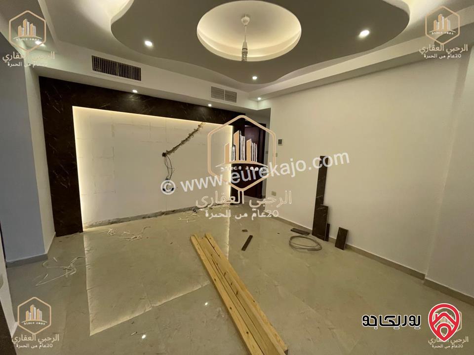 شقة سوبر ديلوكس طابق ثاني 170م للايجار في عمان - ديرغبار