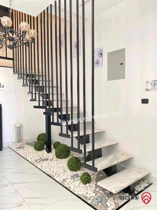 شاليه مميز مساحة 190م على أرض 288م للبيع بمواصفات مميزة في البحر الميت - جوفة الكفرين