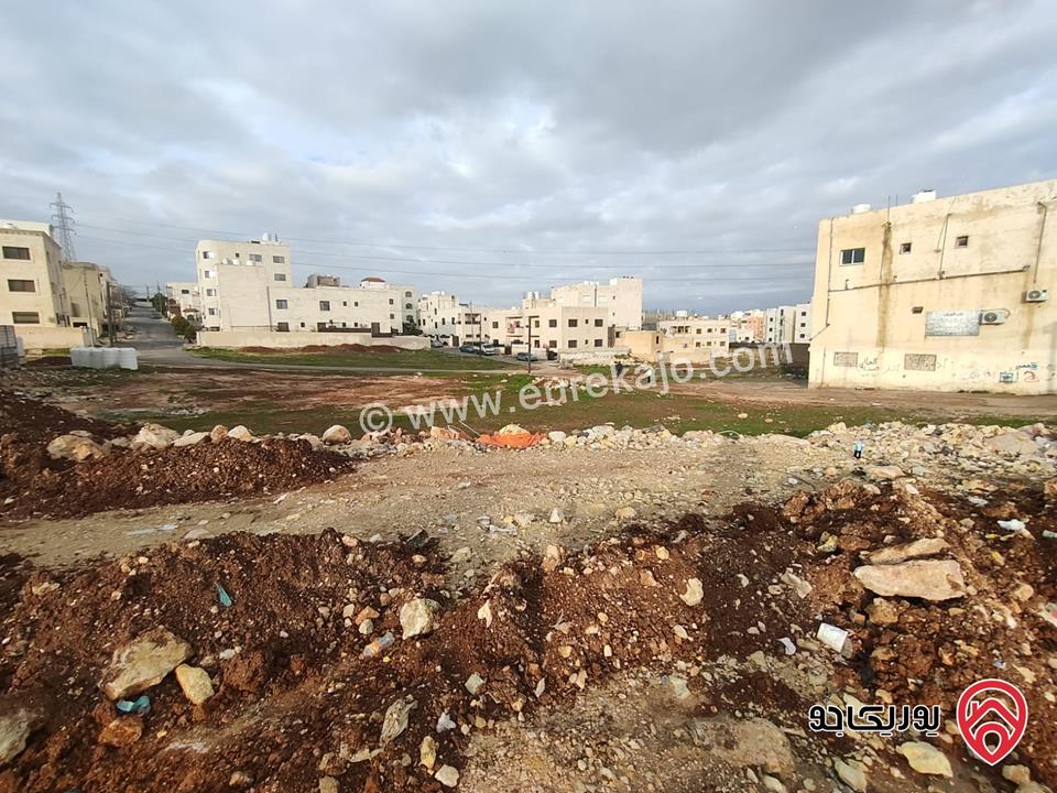 ارض تجارية مساحة 1186م للبيع في عمان - ابو علندا المستندة 