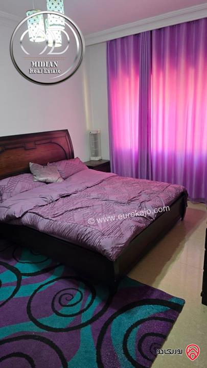 شقة مفروشة للايجار في عمان - ام السماق مساحة 130م طابق ثاني تشطيبات و فرش سوبر ديلوكس اطلالة جميلة بسعر مميز