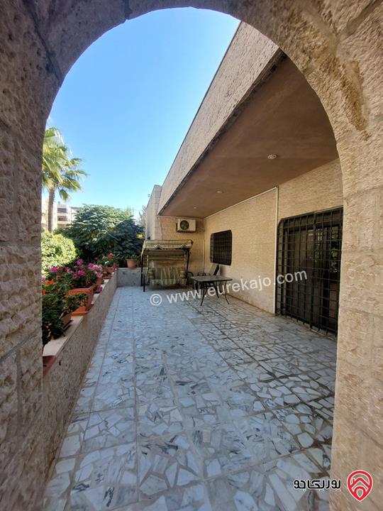 فيلا مساحة 500م على أرض 748م للبيع في عمان - خلدا