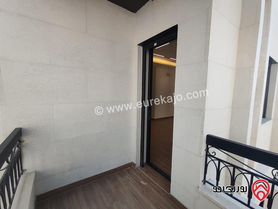 شقق حديثة 215 متر للبيع في عمان - حي الصحابة رجم عميش  