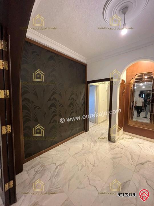 شقة فارغة طابق ثانى مساحة 220م للايجار في عمان - الصويفية 