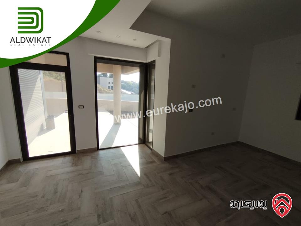 فيلا مستقلة مساحة البناء 530م ومساحة الارض 520م ومساحة الحديقة 200م للبيع في ماحص على حد بدر الجديدة