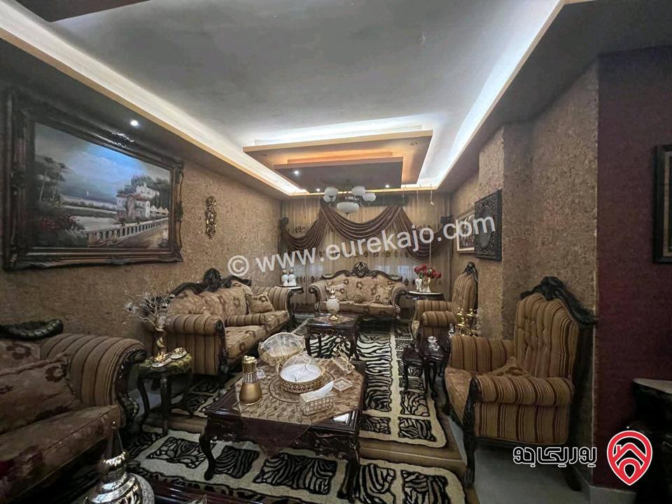 شقة طابق ثالث مساحة 150م للبيع في عمان - طبربور حي الخزنة