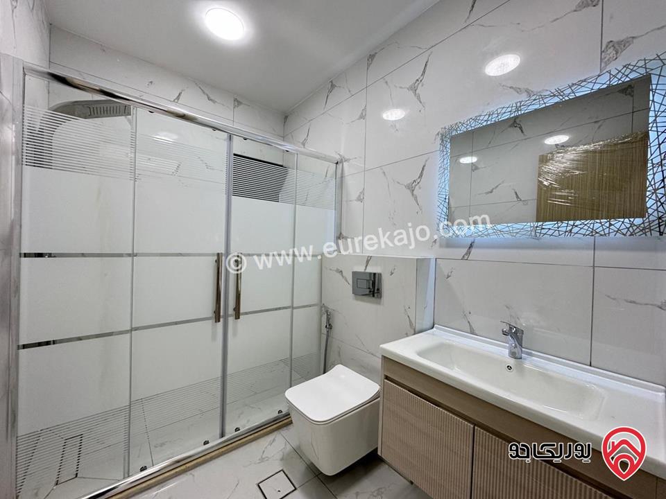 اخر شقتين طابق أرضي مساحة 160م وطابق ثالث دوبلكس مساحة 212م للبيع في عمان - البنيات