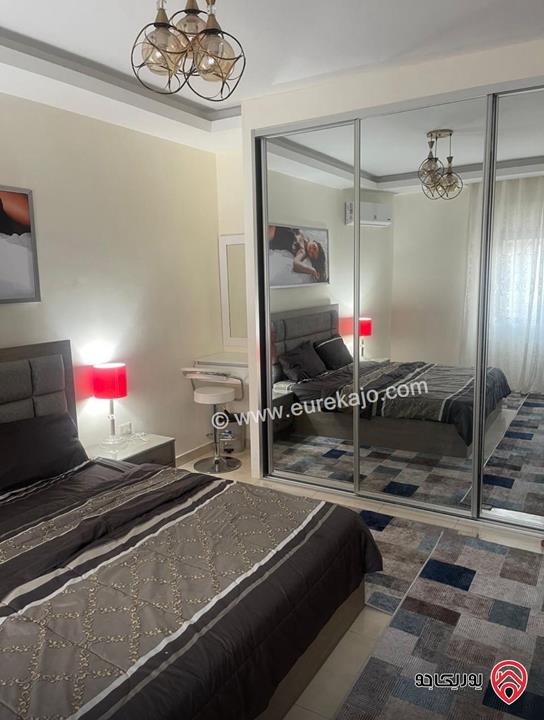 شقة شبه أرضية مساحة 285م للبيع في عمان - تلاع العلي