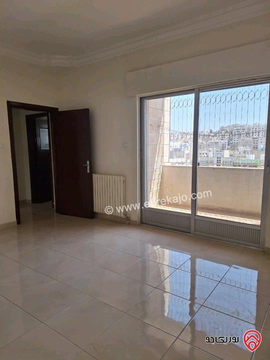 شقة مساحة 185م طابق ثاني للبيع في صويلح إسكان المهندسين