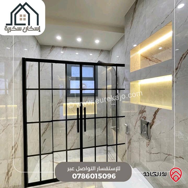 فلل متلاصقة مساحة 250م على أرض 450م للبيع في اربد - جحفية 